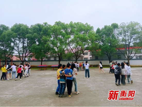 衡南县泉湖回龙小学:"心理团辅"添动力,筑牢心理安全防线