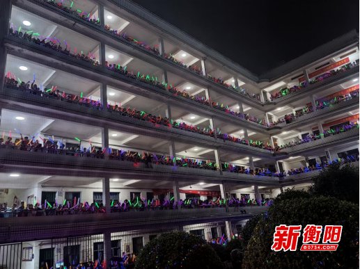衡山县第二中学:喊楼声声送祝福 骊歌一曲壮豪情
