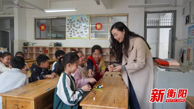 春假首日，学校免费托管托起孩子的“快乐假期”